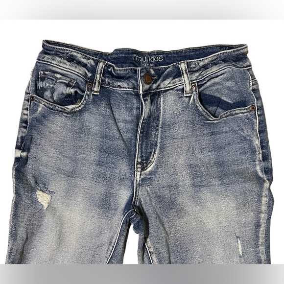 Maurice’s Distressed Jeans - Picture 2 of 5